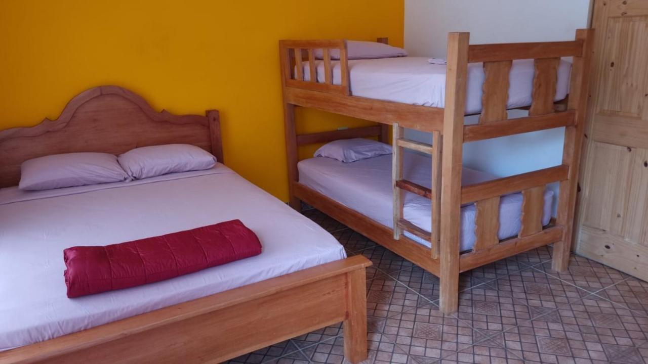 Rainforest Lodge Del Rio Портобело Екстериор снимка